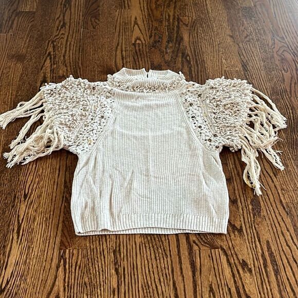Anthropologie Fringe Sleeved Ivory Knit Blouse Top size Small - Picture 3 of 6